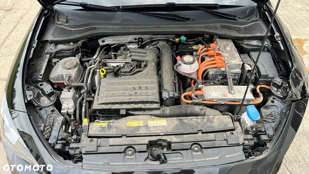 Seat Leon 1.4 e-Hybrid DSG FR Plus - 11