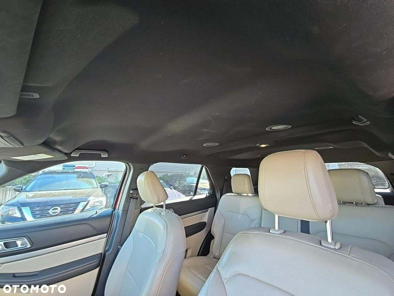 Ford Explorer - 10