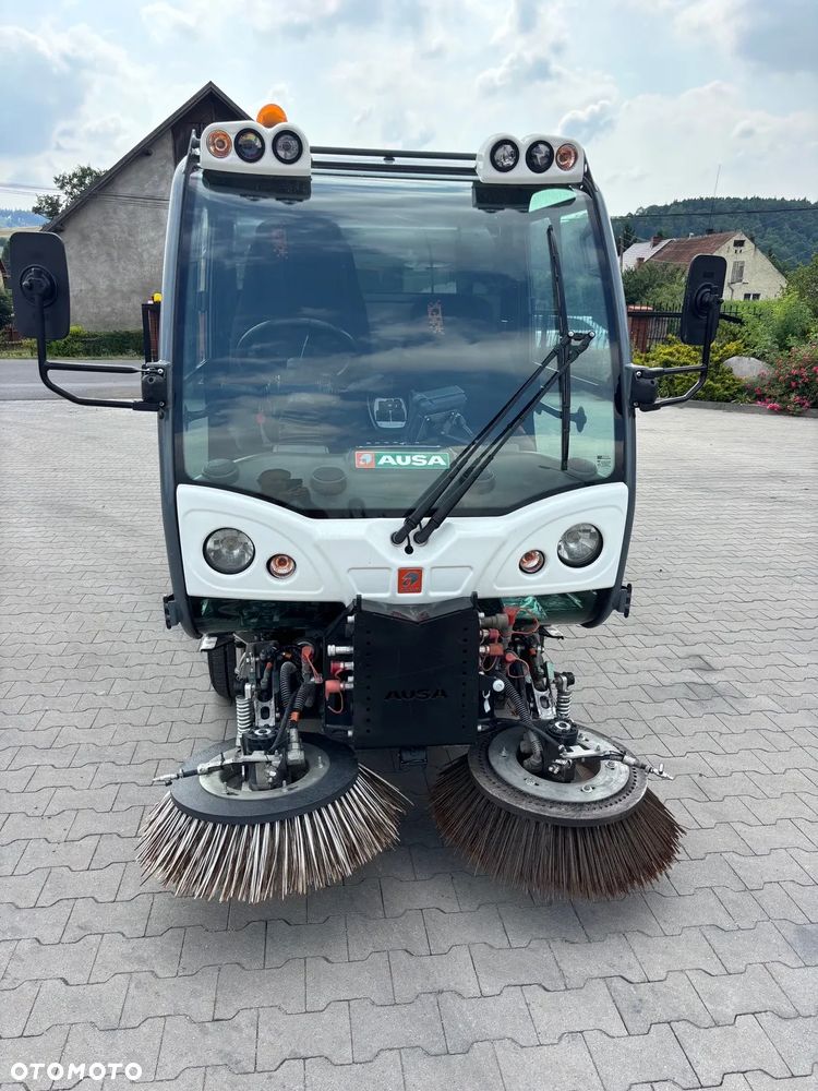 Schmidt AUSA B200H - 2