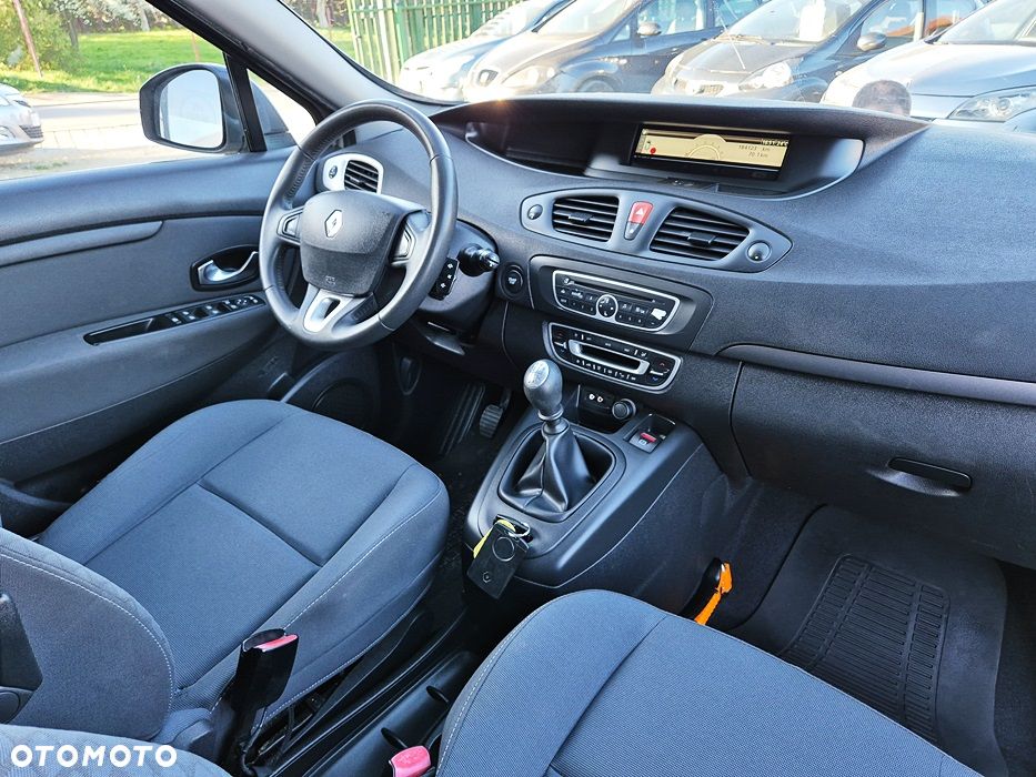 Renault Scenic 1.6 16V 110 TomTom Edition - 37