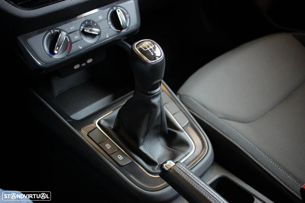 Skoda Fabia 1.0 MPI - 16