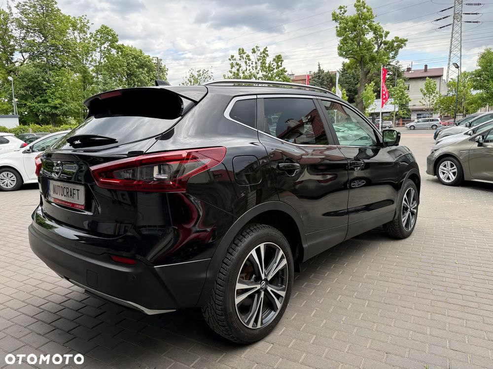 Nissan Qashqai 1.3 DIG-T N-Connecta DCT - 37