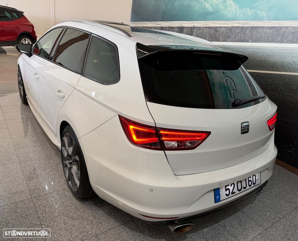 SEAT Leon ST 1.6 TDI Reference Ecomotive - 4