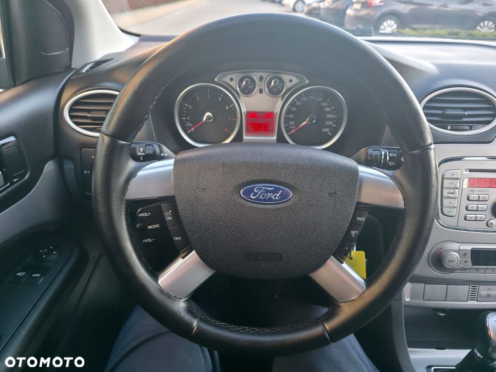 Ford Focus - 31