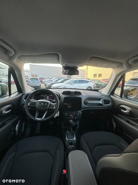 Jeep Renegade - 8