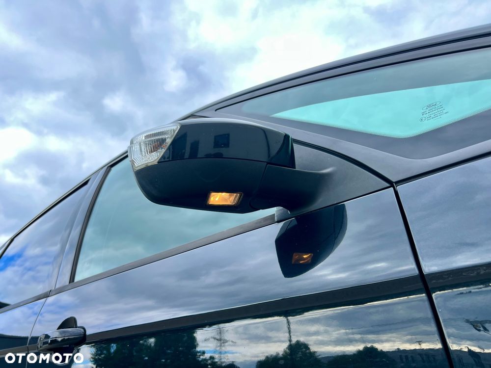Ford S-Max - 22