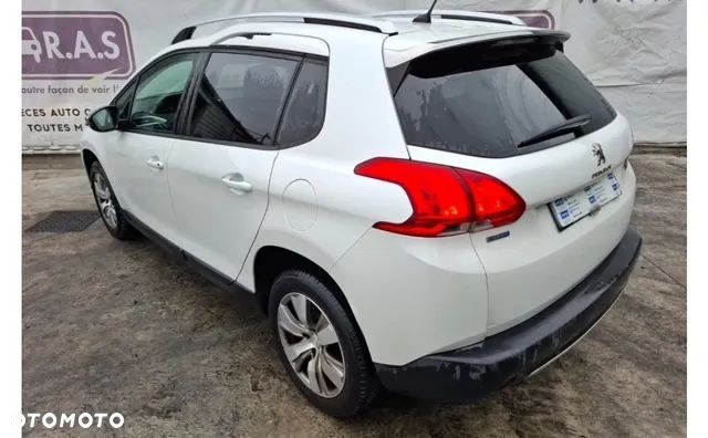 Peugeot 2008 1.5 BlueHDi Active - 7