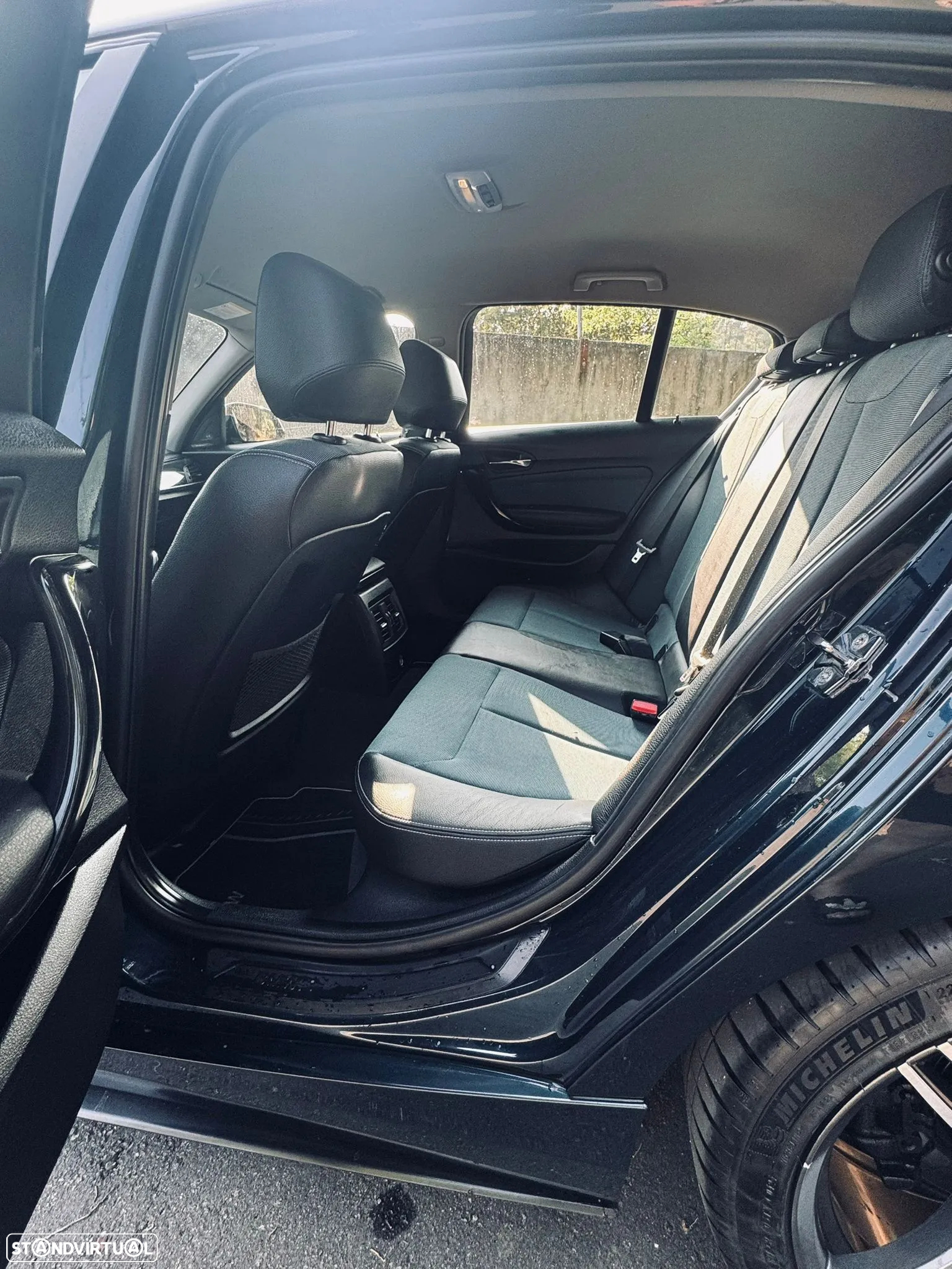 BMW 118 d Line Urban - 12