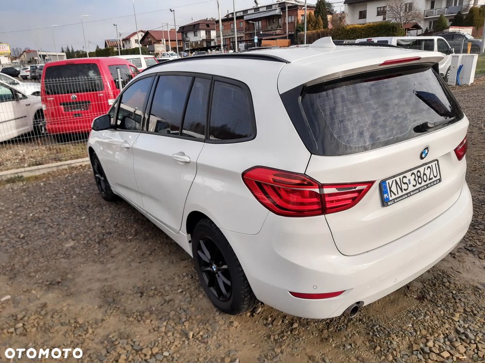 BMW Seria 2 218d Advantage - 3