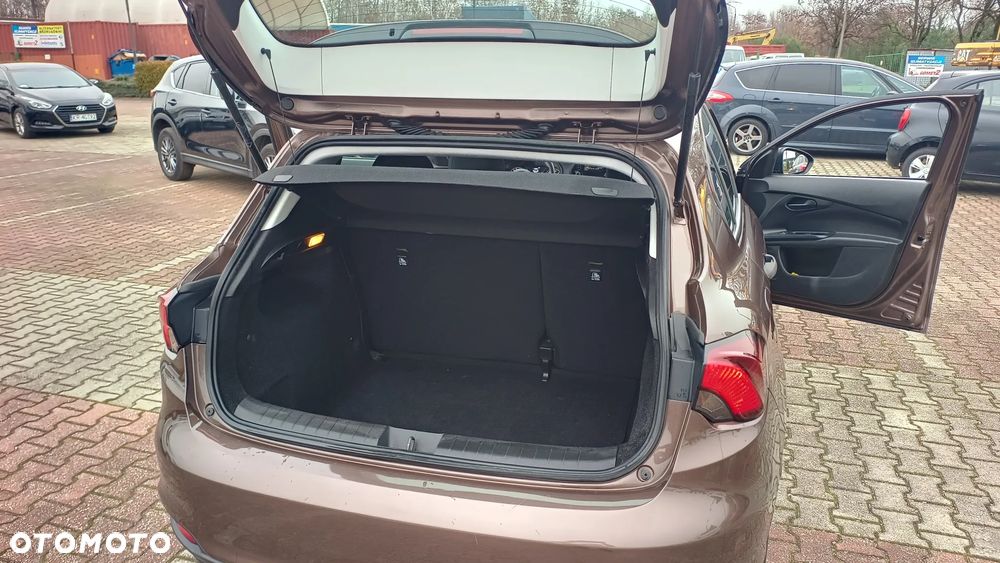 Fiat Tipo 1.4 16v Easy EU6d - 30