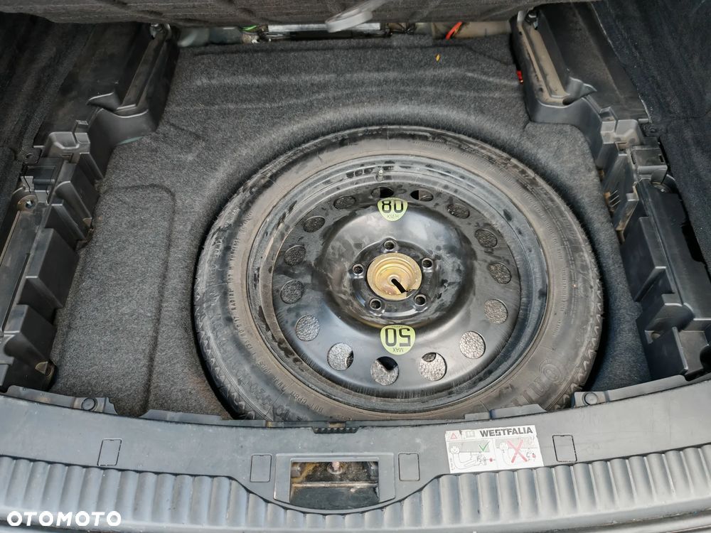 BMW Seria 5 - 16