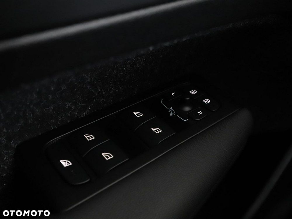 Volvo XC 40 T2 Momentum Core - 36