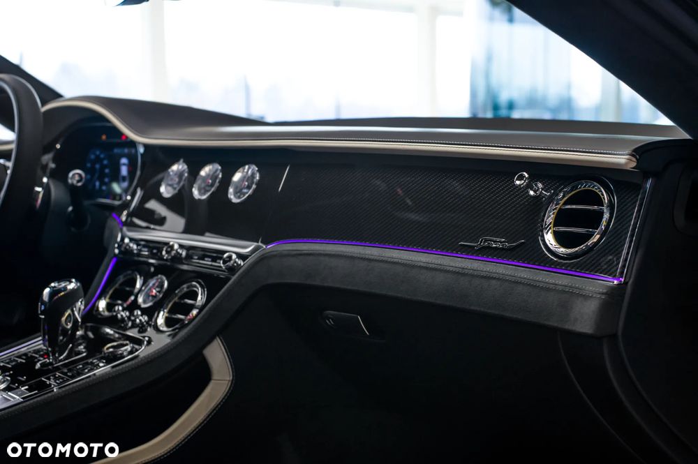 Bentley Continental GT - 10