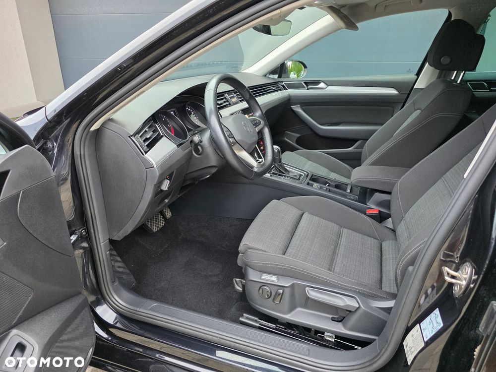 Volkswagen Passat 2.0 TDI EVO Business DSG - 14