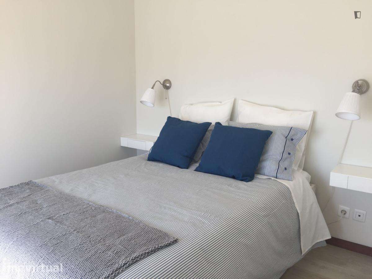 Apartamento com 1 quartos - localizado em Ramalde Porto - Grande imagem: 5/23
