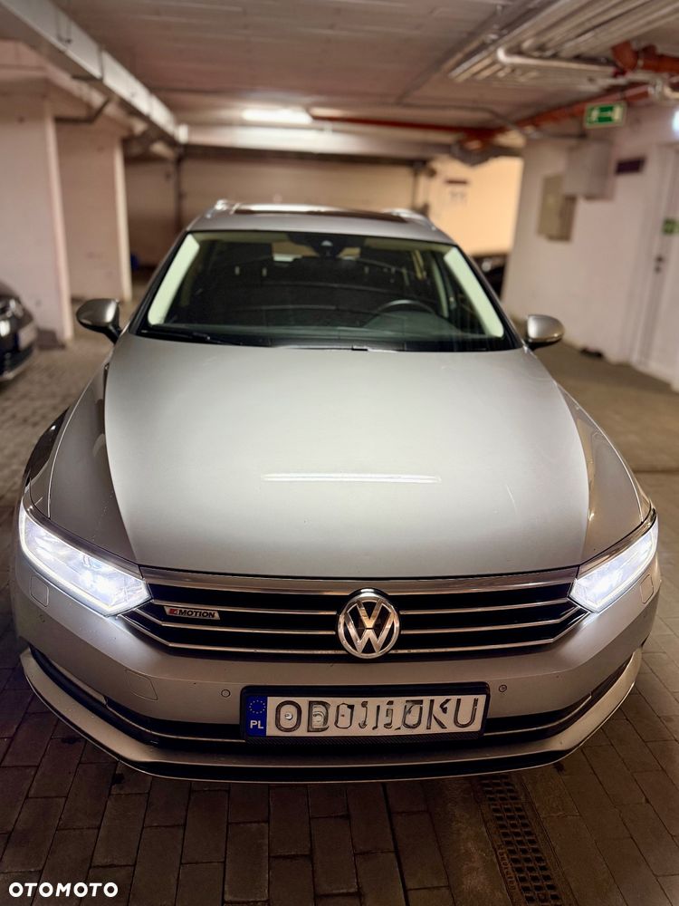 Volkswagen Passat - 9