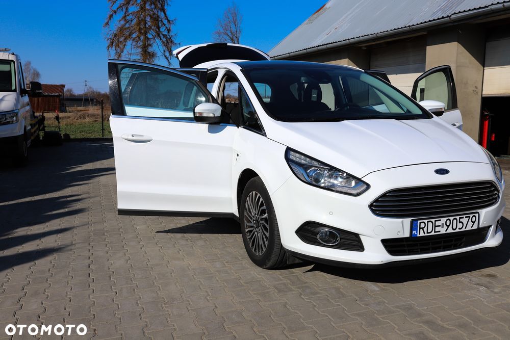 Ford S-Max 2.0 EcoBlue Titanium - 26