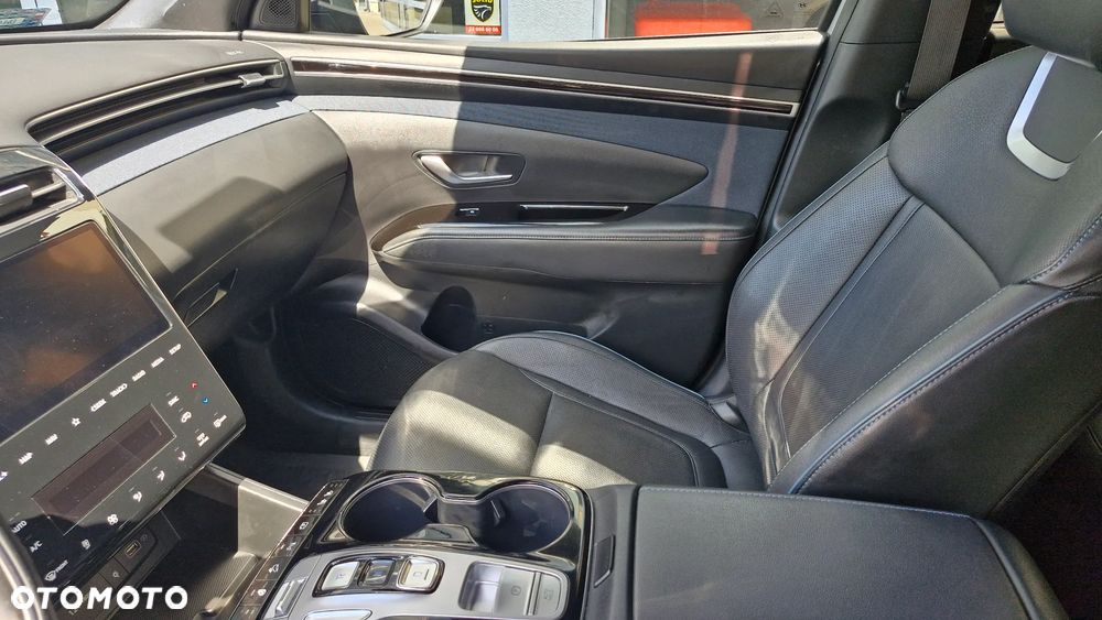 Hyundai Tucson - 8