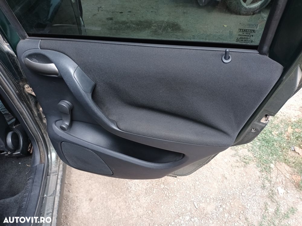 Dezmembrari  Fiat STILO (192)  2001  > 2010 1.9 JTD Motorina - 19