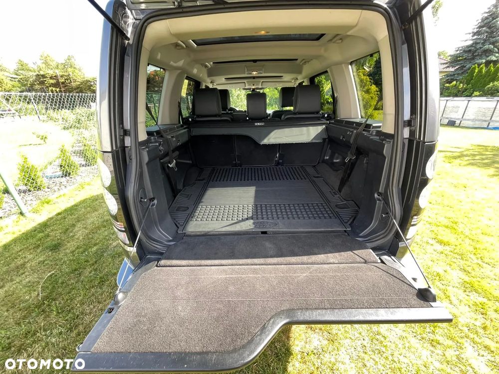 Land Rover Discovery 3.0 SD V6 HSE - 11