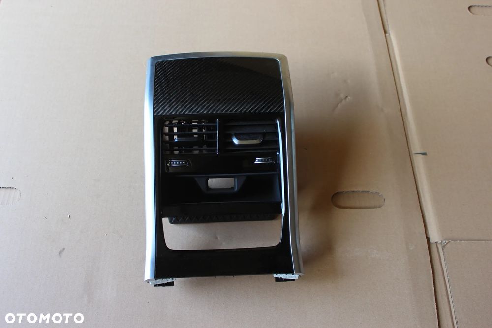 KRATKA NAWIEWU TUNEL TYLNY BMW F91 M8 CABRIO 9396485 2020