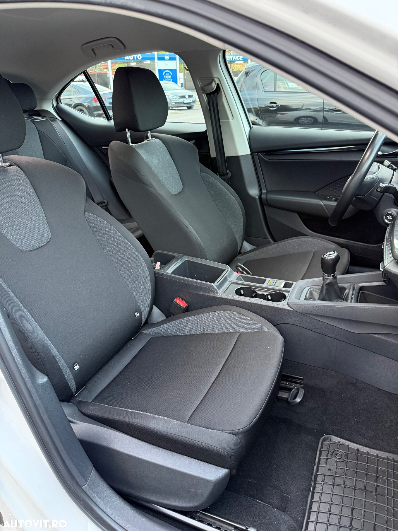 Skoda Octavia 2.0 TDI Ambition - 13