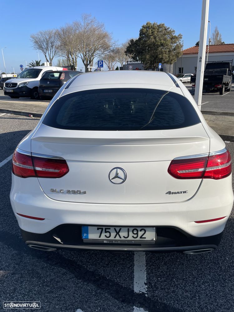 Mercedes-Benz GLC 250 d Coupé AMG Line 4-Matic - 6