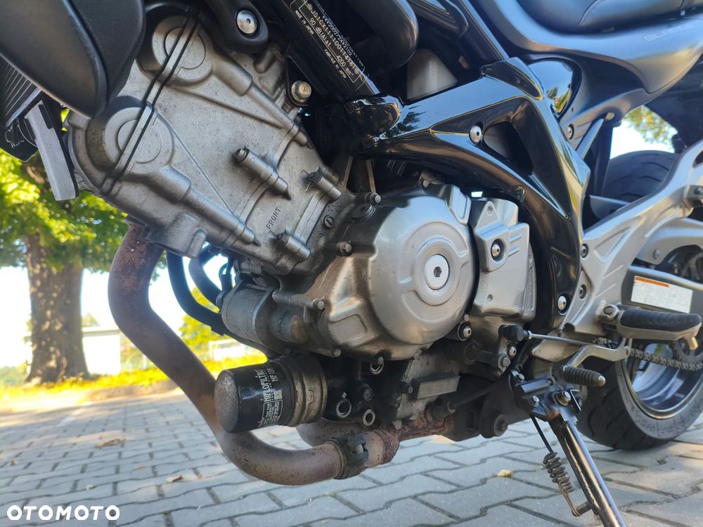 Suzuki Gladius - 18