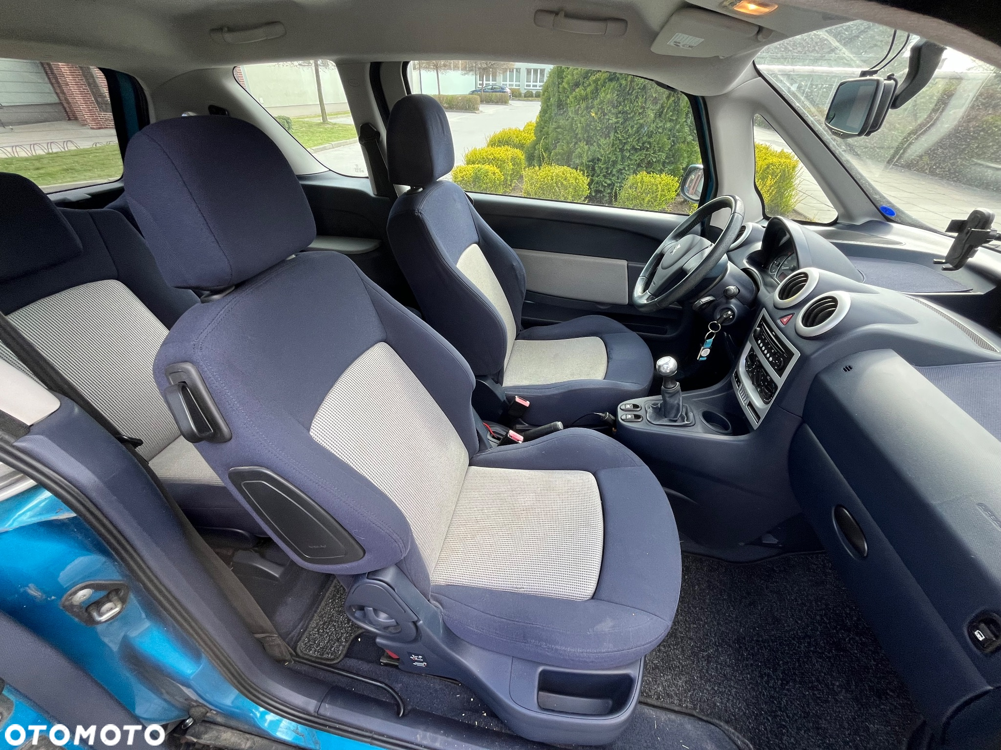 Peugeot 1007 1.4 Trendy - 7