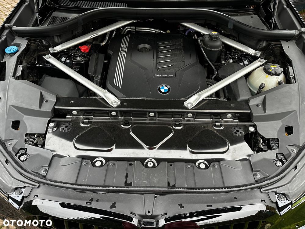 BMW X5 xDrive40i - 32