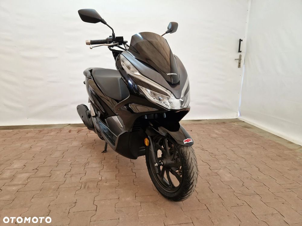 Honda PCX - 9