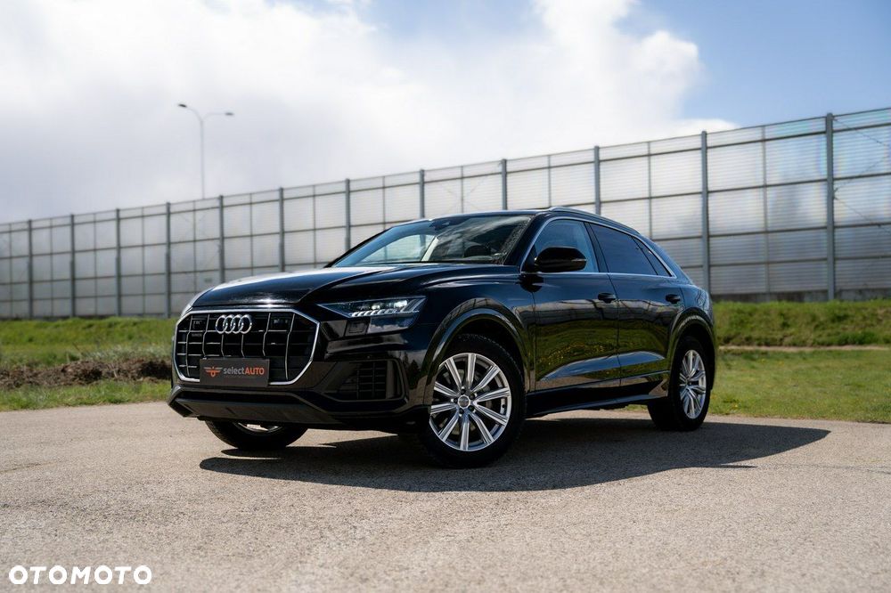 Audi Q8 - 1