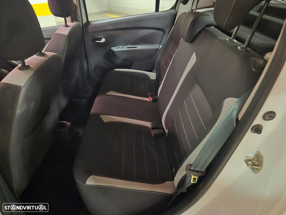 Dacia Sandero 0.9 TCe Stepway Bi-Fuel - 34