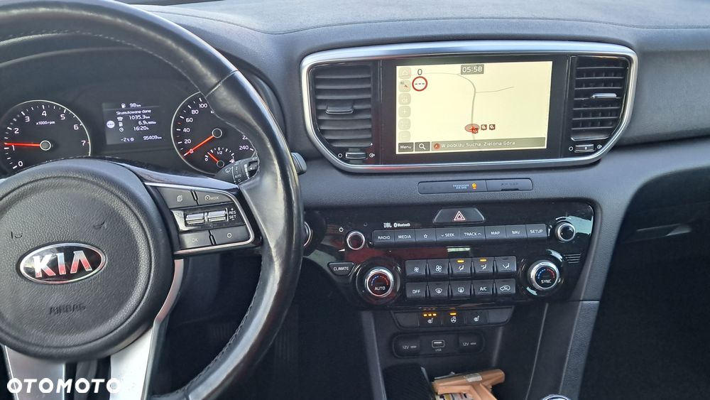 Kia Sportage - 16