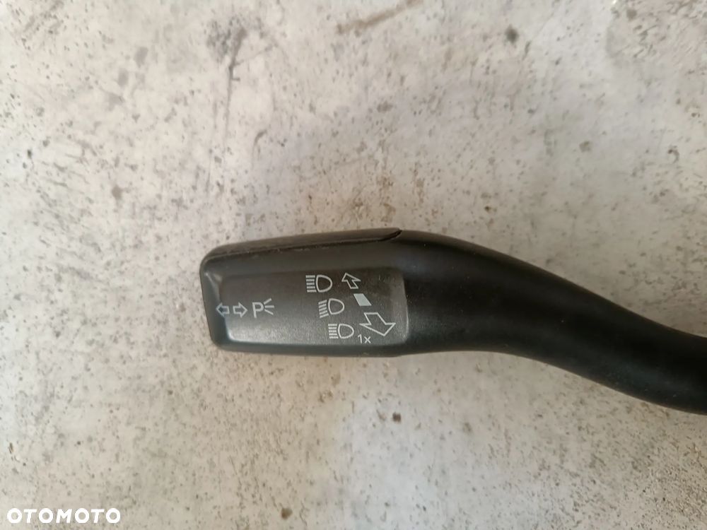 Przełącznik kierunkowskazów Audi A3 8P lift FL 8P0953513E - 3