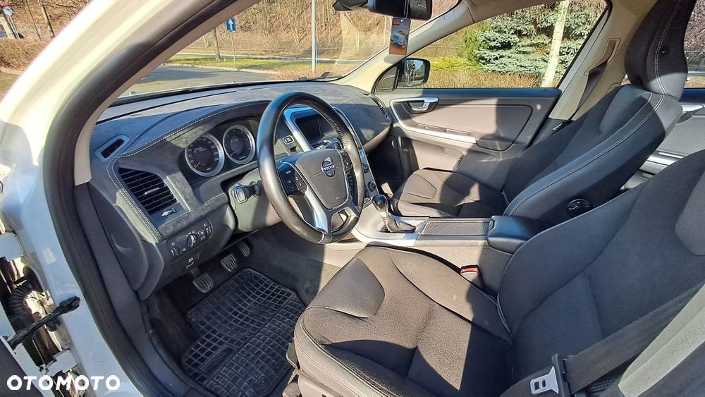 Volvo XC 60 - 11
