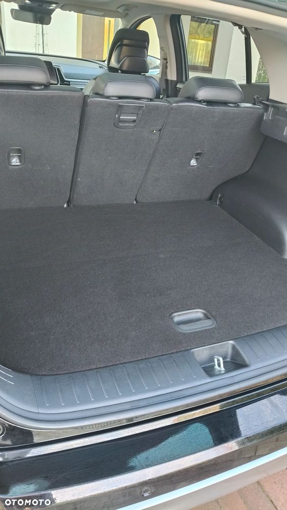 Kia Sportage 1.6 T-GDI HEV Business Line 2WD - 21