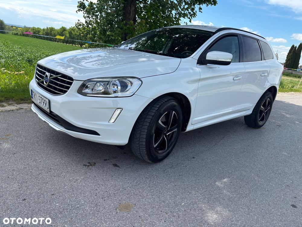 Volvo XC 60 D4 Drive-E Momentum - 3
