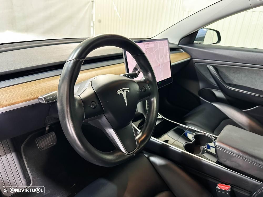 Tesla Model 3 Long-Range Dual Motor AWD - 19