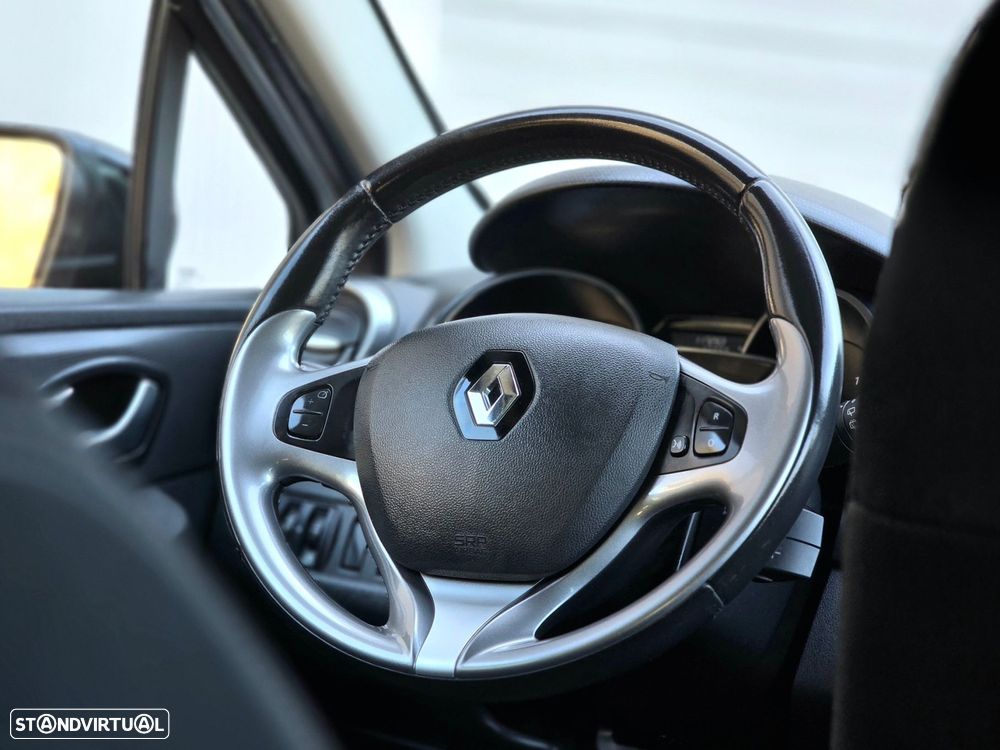 Renault Clio 0.9 TCe Limited - 25