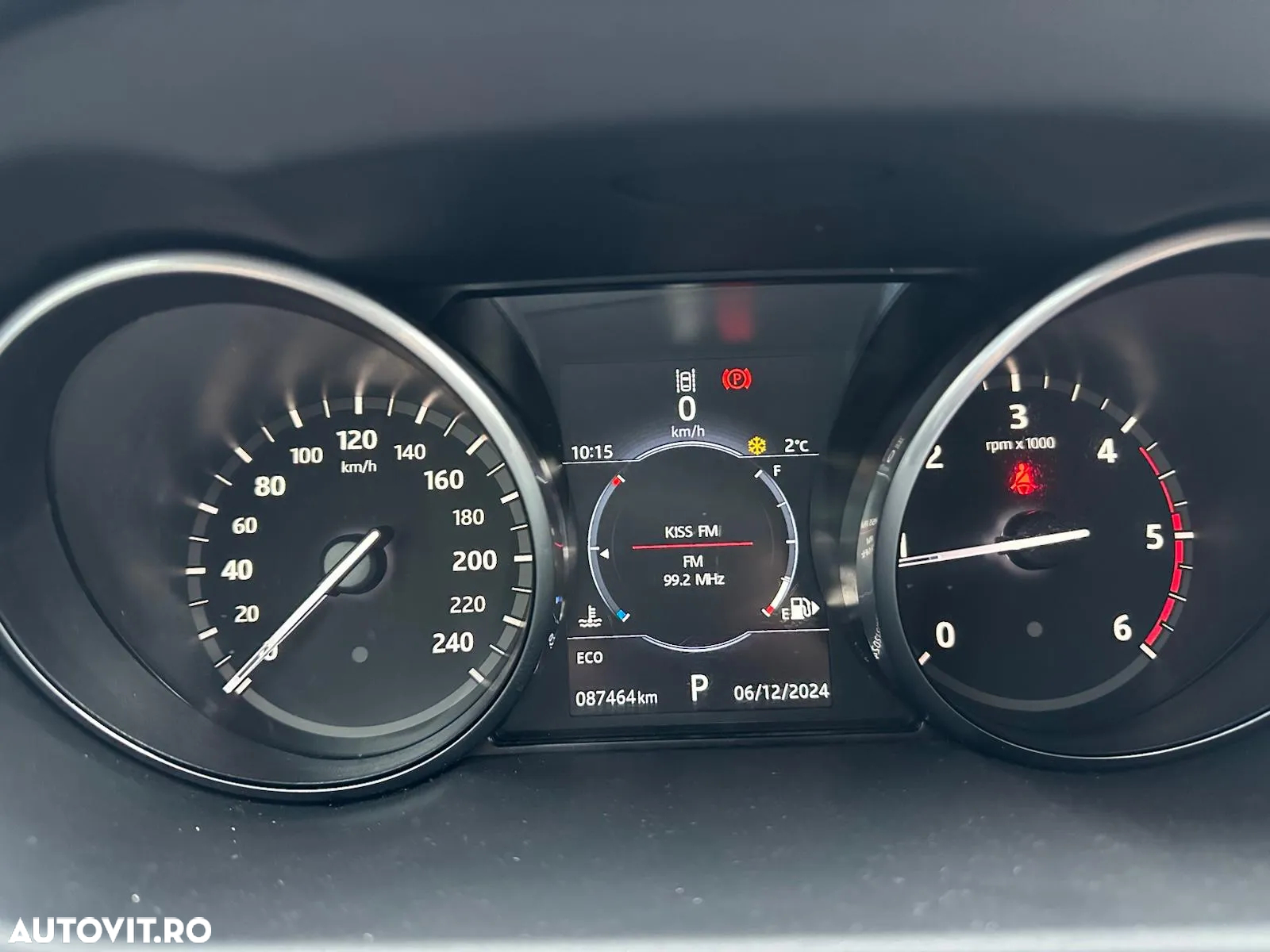Land Rover Discovery Sport 2.0 l TD4 HSE Aut. - 6