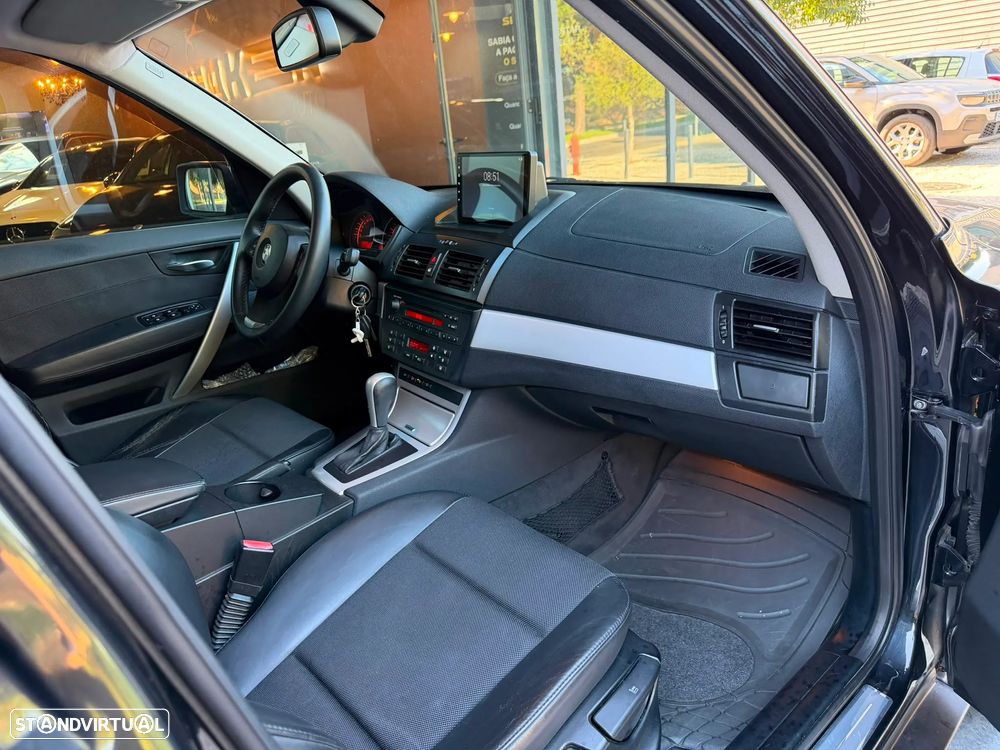 BMW X3 2.0 dA LifeStyle - 19