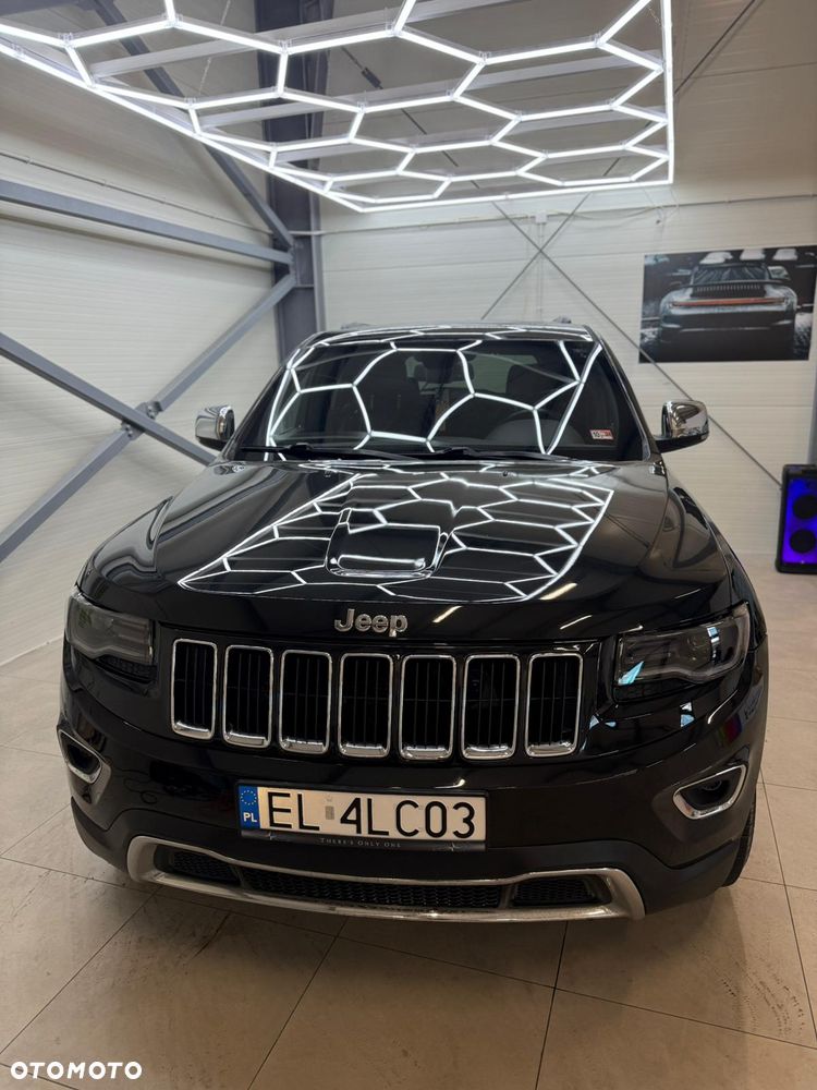 Jeep Grand Cherokee - 2