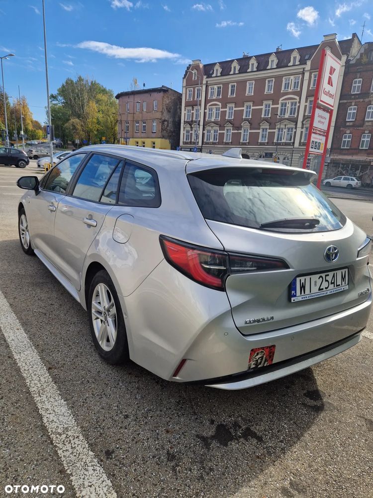 Toyota Corolla - 4