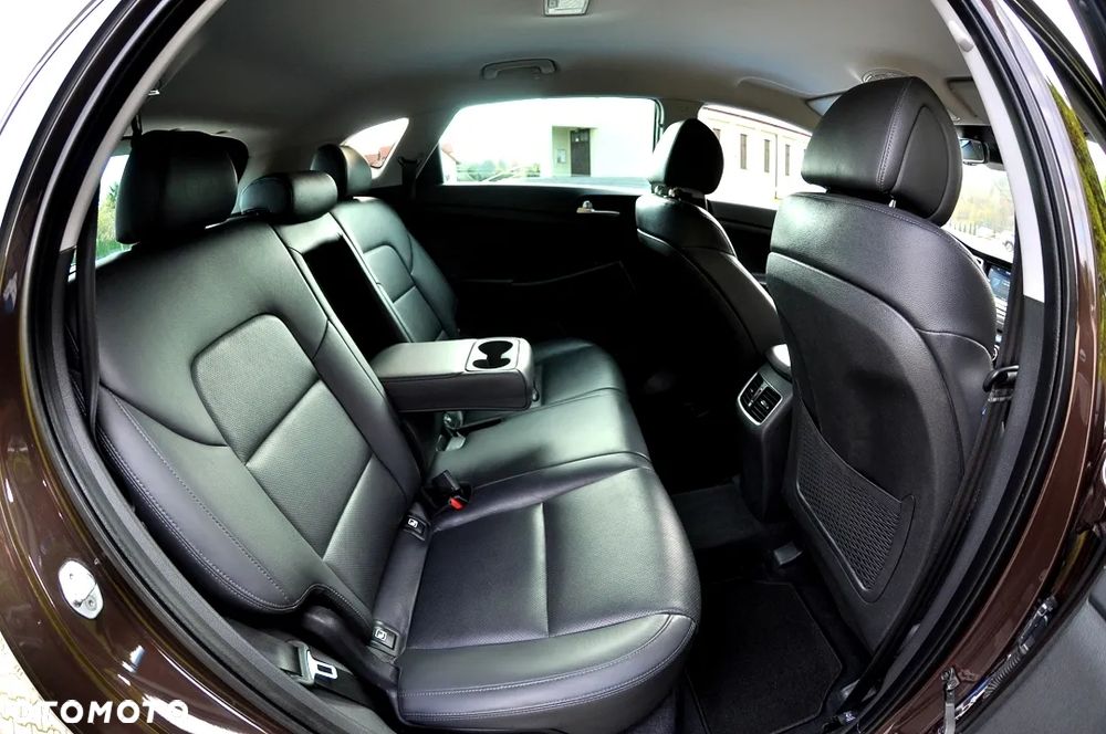 Hyundai Tucson 1.7 CRDI BlueDrive Style 2WD - 22