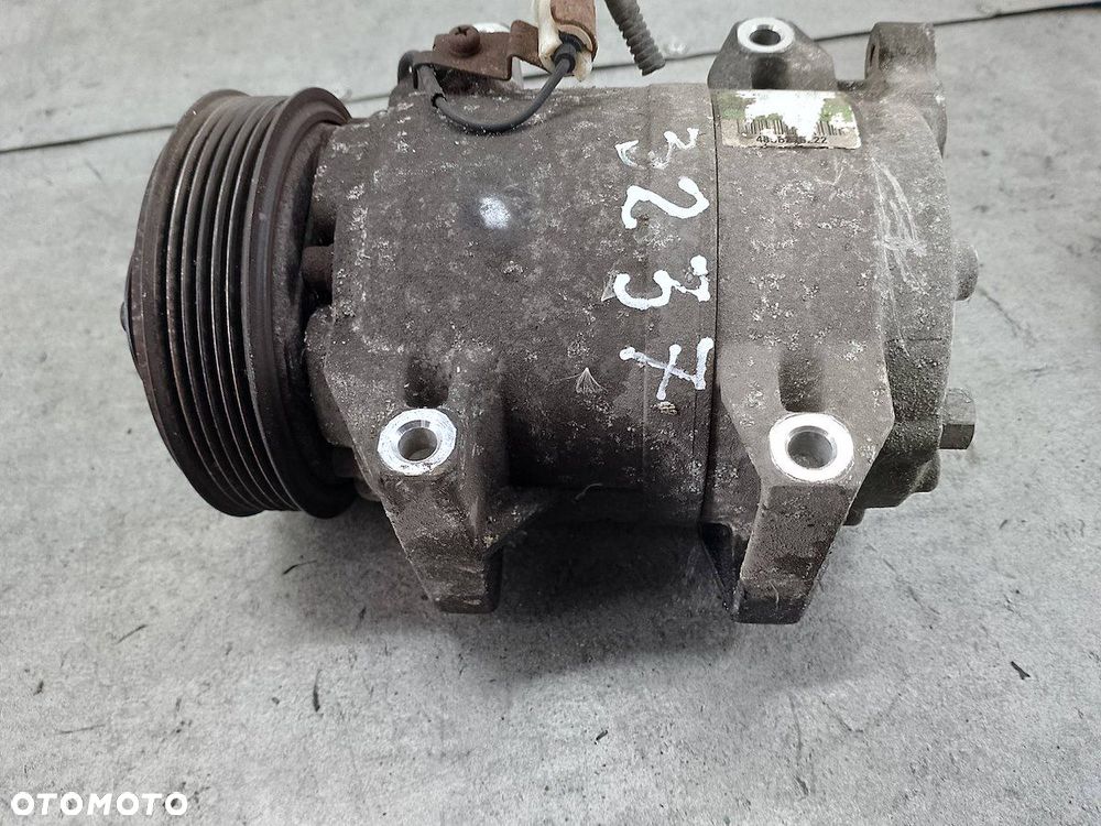 POMPA, SPRĘŻARKA KLIMATYZACJI VOLVO XC90 ( 02-14 ) 8708581 2.9 T6 24V - 5