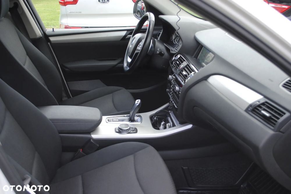 BMW X3 xDrive20d - 14