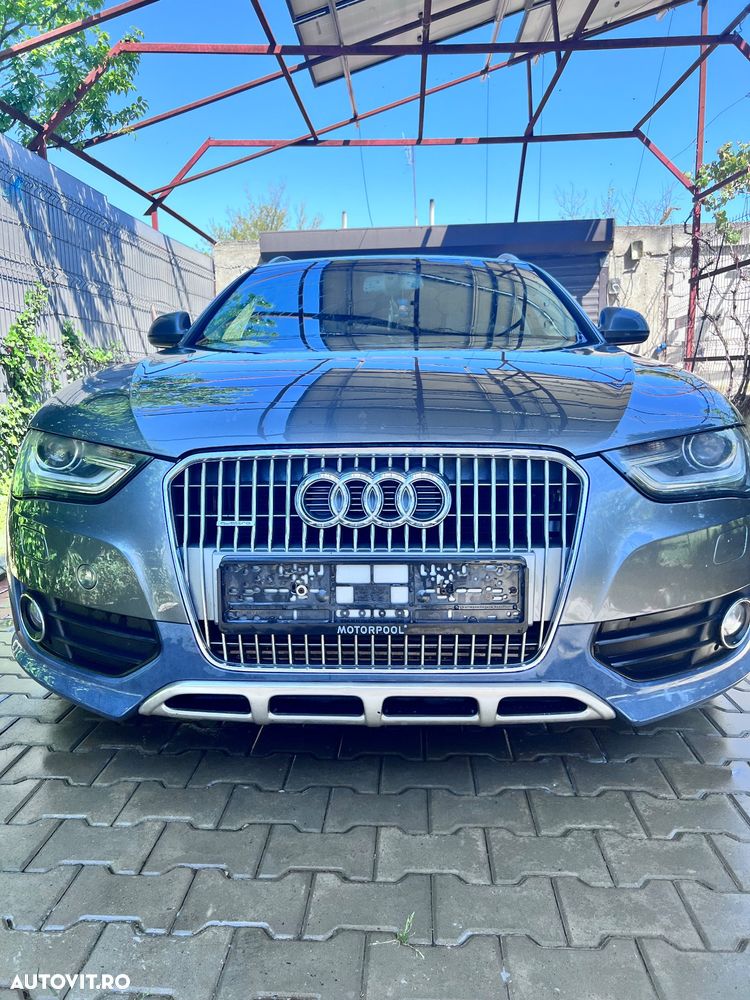 Audi A4 Allroad 2.0 TDI DPF S tronic - 1
