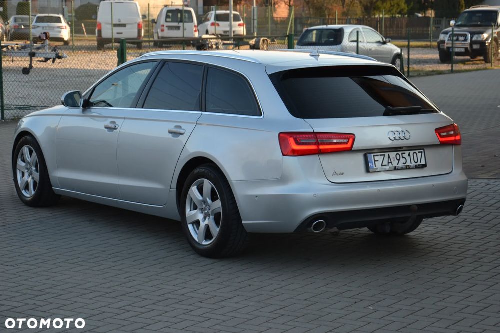 Audi A6 Avant - 14