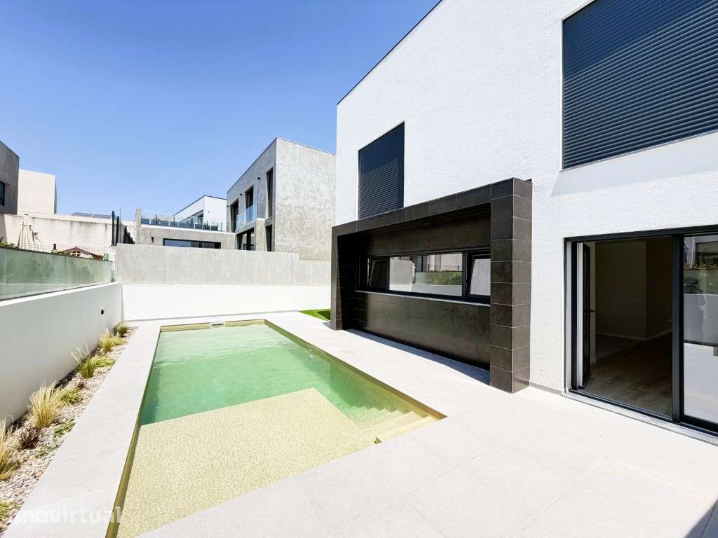 Moradia T5 de Luxo com Piscina e Jardim | Ponte do Rol | Torres Vedras - Grande imagem: 5/38